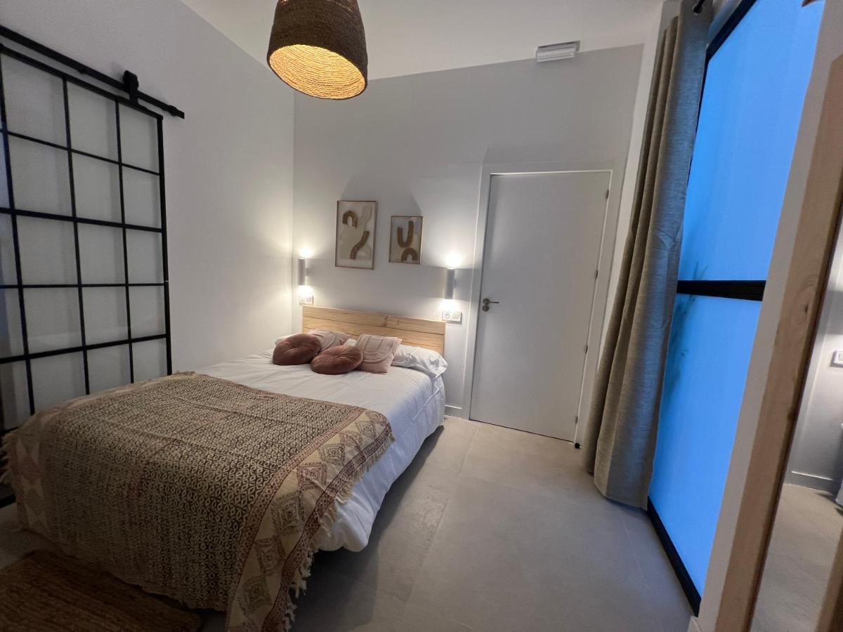 Nina Mala Hotel Valencia Ngoại thất bức ảnh