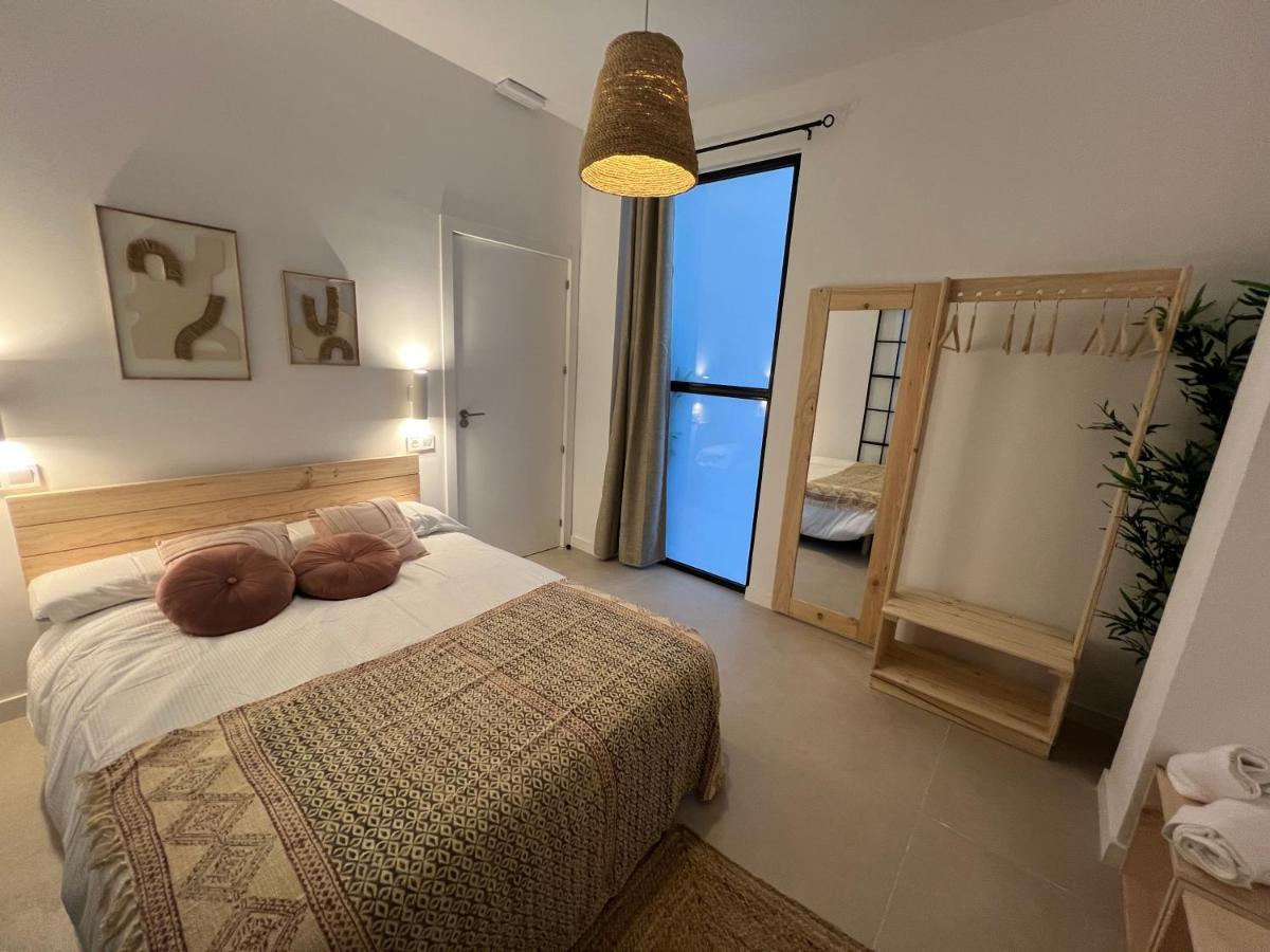 Nina Mala Hotel Valencia Ngoại thất bức ảnh