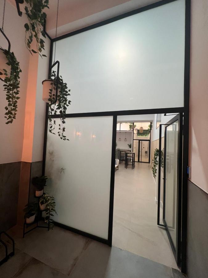 Nina Mala Hotel Valencia Ngoại thất bức ảnh