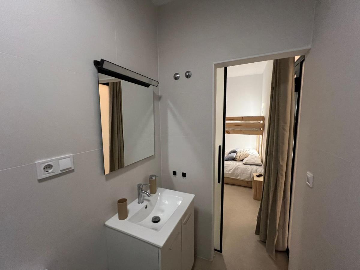 Nina Mala Hotel Valencia Ngoại thất bức ảnh
